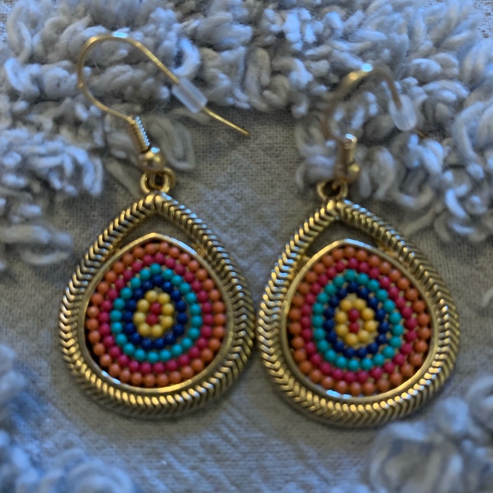 New Beaded Gold Tone Dangle Earrings